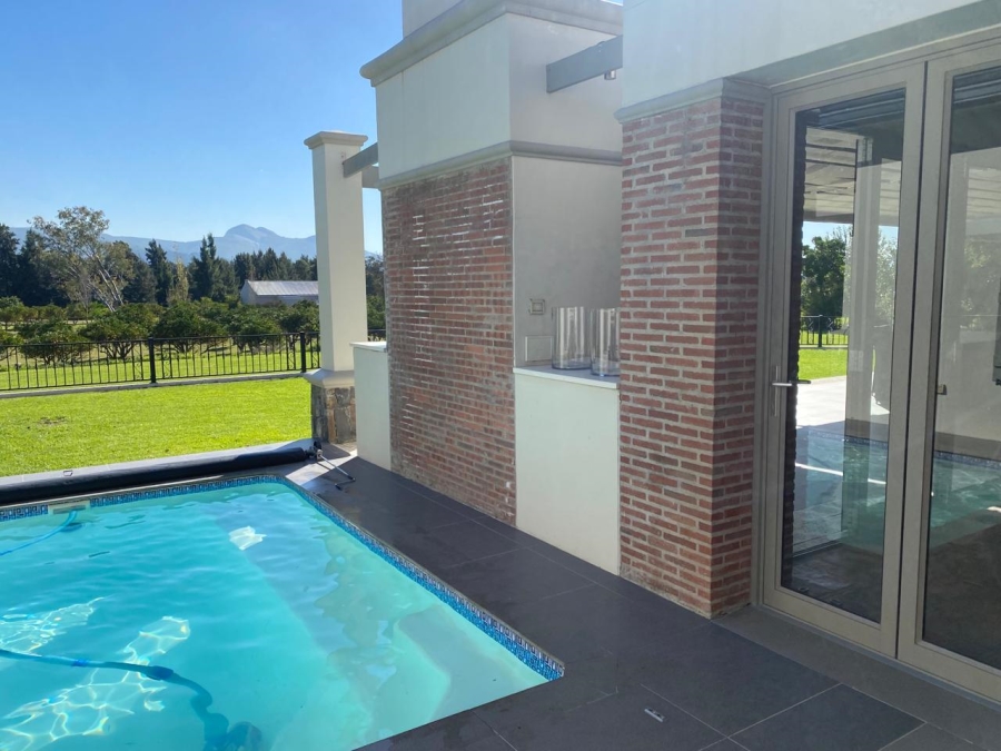 4 Bedroom Property for Sale in Val De Vie Estate Western Cape
